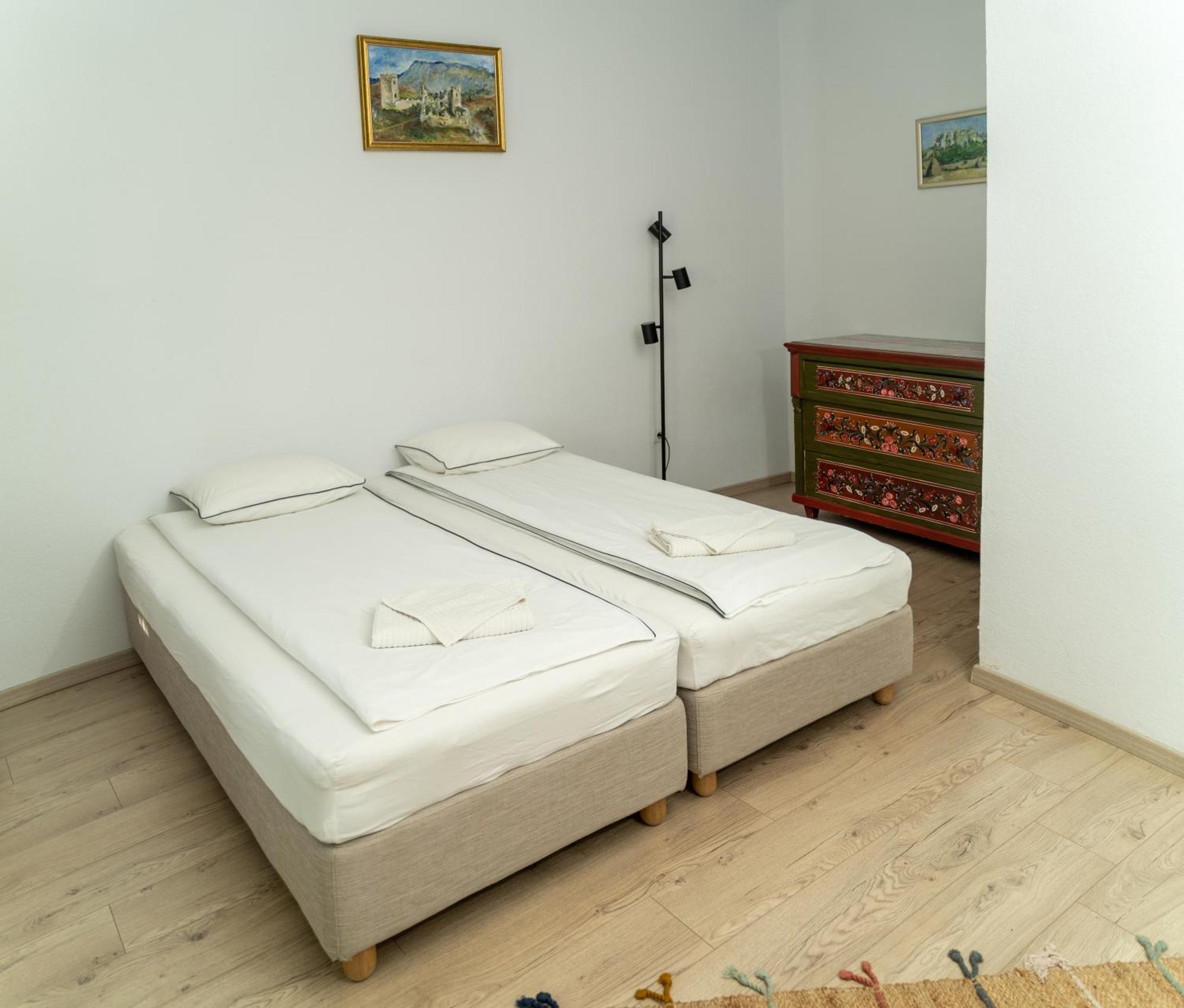 Casa Botár Vendégház Rimetea Esterno foto